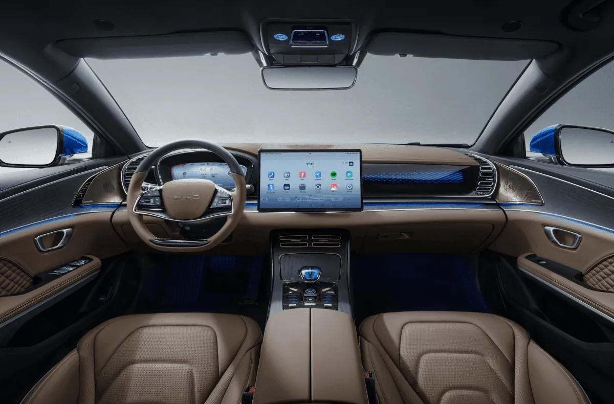 BYD Han DM-i — Interior