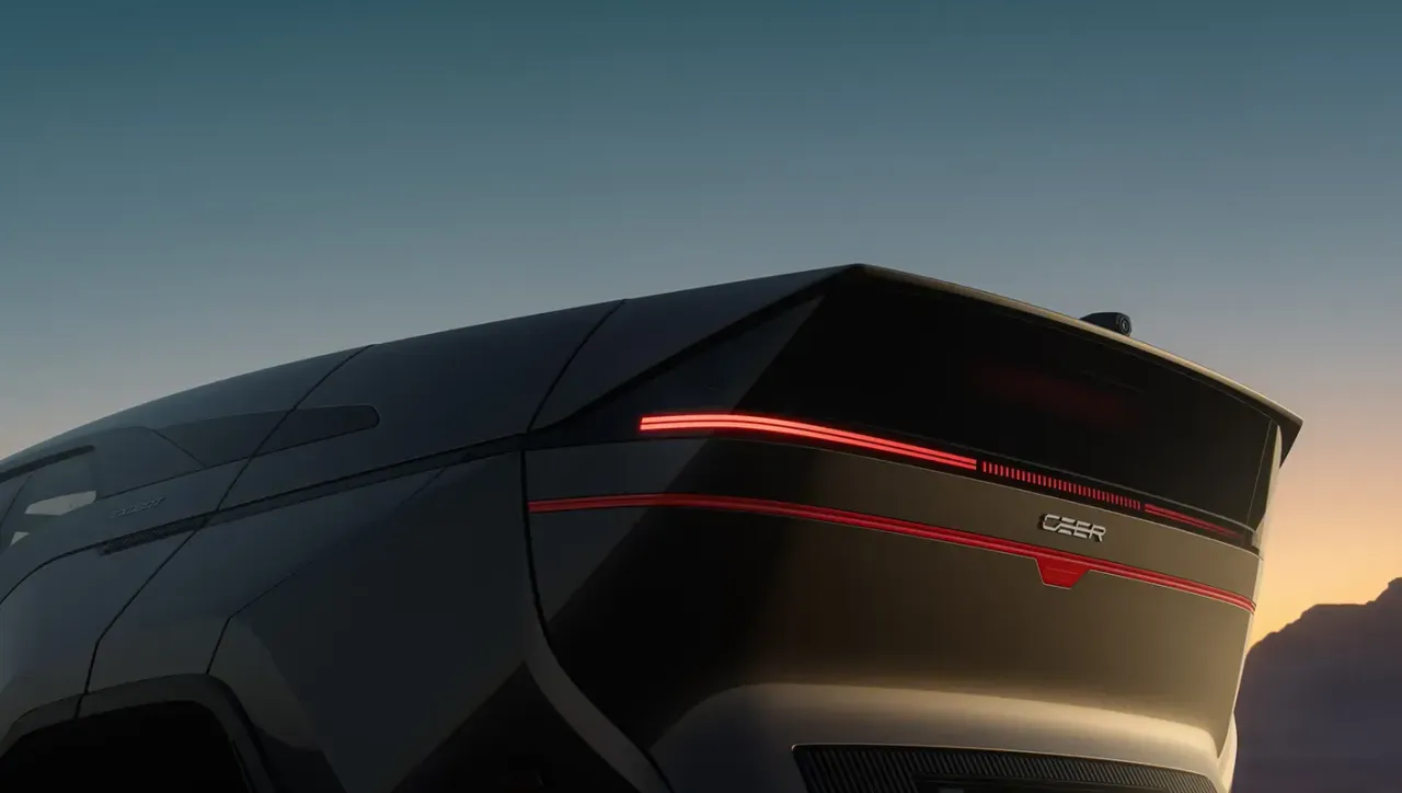 CEER EXOBOT SUV — In detail