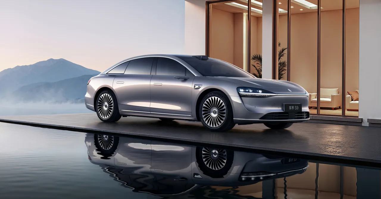 Stelato S9 EREV Max RWD
